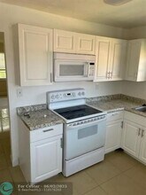 8502 NW 35th St in Coral Springs, FL - Building Photo - Building Photo