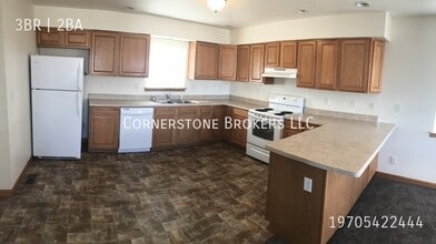 214 Chapman St in Wiggins, CO - Building Photo - Building Photo