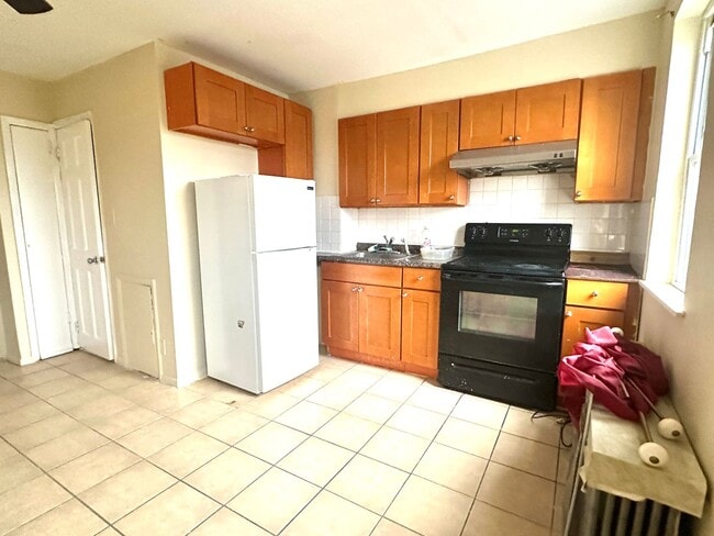 property at 1309 Passyunk Ave