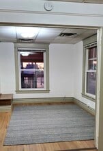 2200 E Michigan Ave, Unit .5 in Lansing, MI - Foto de edificio - Building Photo
