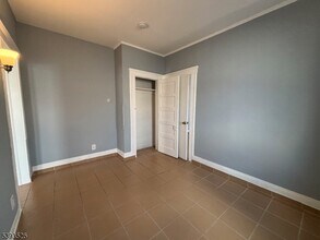514 E Jersey St in Elizabeth, NJ - Building Photo - Building Photo