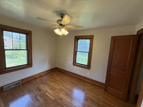 525 Louisiana Ave in Cape Girardeau, MO - Building Photo - Building Photo