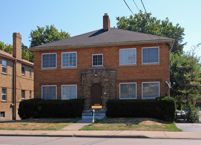 3350 Boudinot Ave in Cincinnati, OH - Foto de edificio - Building Photo