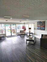22615 SW 66th Ave in Boca Raton, FL - Building Photo