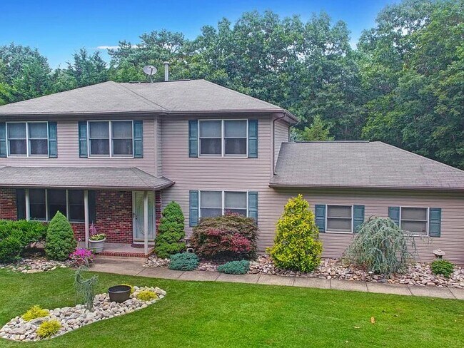 70 Bowman Rd in Jackson Township, NJ - Building Photo - Building Photo