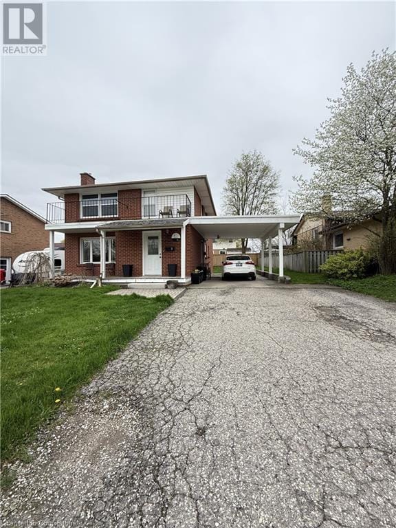 1006 Nesbitt Crescent