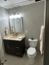 2 Leverington Ave, Unit 21 in Philadelphia, PA - Building Photo - Building Photo