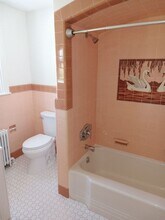1000 S Broad St in Lansdale, PA - Building Photo - Building Photo
