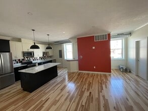 1306 Pennsylvania Ave, Unit A in Monaca, PA - Building Photo - Building Photo