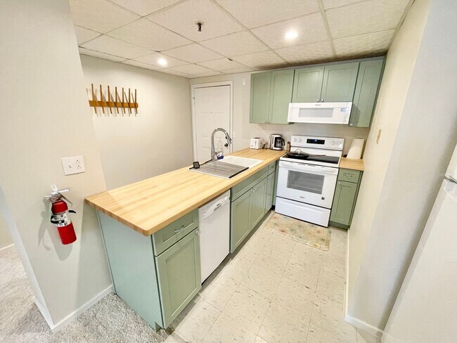 131 Main St in Burlington, VT - Foto de edificio - Building Photo