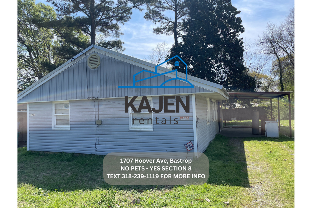 1707 Hoover Ave in Bastrop, LA - Foto de edificio