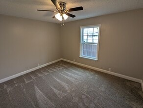 1322 Caldwell St, Unit 102 in Dallas, TX - Building Photo - Building Photo