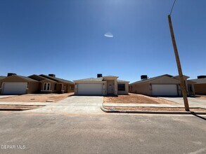 12464 Cayo Norte Dr in El Paso, TX - Building Photo - Building Photo