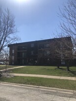 7449 Sycamore Ct, Unit 3SW