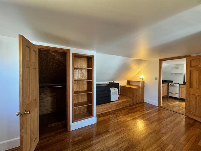 8 Allen St, Unit 3 in Cambridge, MA - Foto de edificio - Building Photo