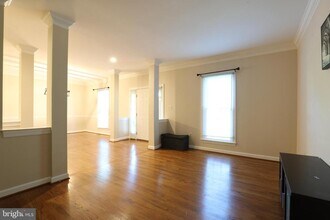 6732 Rock Brook Dr in Clifton, VA - Building Photo - Building Photo