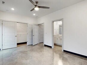 10908 Cole Thompson Ln in Jeffersontown, KY - Building Photo - Building Photo