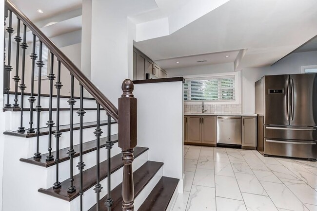property at 254 STREET ANDREWS Ln