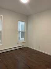31 Carmel St, Unit 1 in New Haven, CT - Building Photo - Building Photo