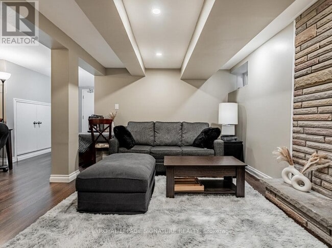 229 Winona Dr in Toronto, ON - Building Photo - Building Photo