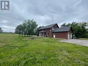 8 Gormley Rd E in Richmond Hill, ON - Building Photo - Building Photo