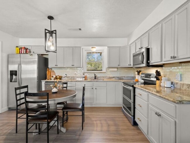 8603 Main St in Deridder, LA - Building Photo - Building Photo