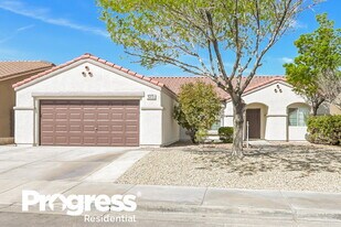 1075 Silver Star St in Henderson, NV - Building Photo