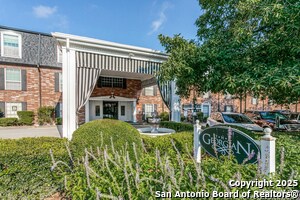 8401 N New Braunfels Ave in San Antonio, TX - Building Photo - Building Photo