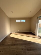 316 NE Alder Wy in Sublimity, OR - Building Photo - Building Photo