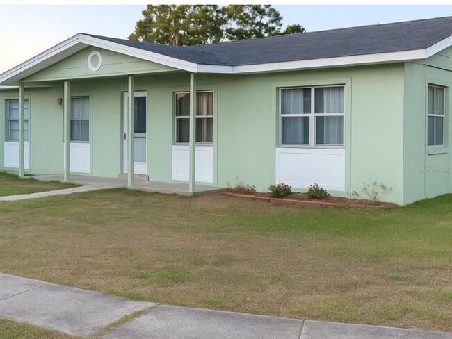 property at 4409 W Varn Ave