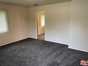 10613 Crenshaw Blvd in Inglewood, CA - Building Photo - Building Photo