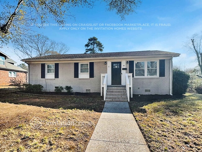 property at 90 Hillcrest Ave SE