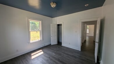 402 E Mulberry St in Goldsboro, NC - Building Photo - Building Photo