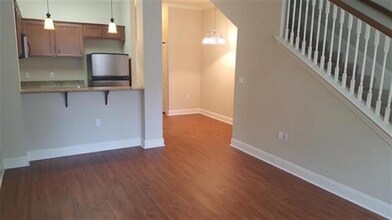 1209 N Duval St in Tallahassee, FL - Building Photo - Building Photo