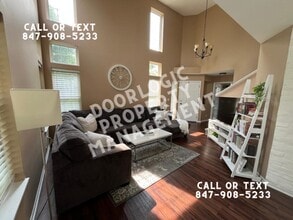 10520 Thornton Way in Huntley, IL - Building Photo - Building Photo