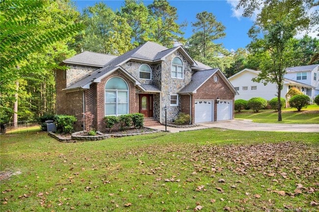 160 Carolina Way in Sanford, NC - Building Photo - Building Photo