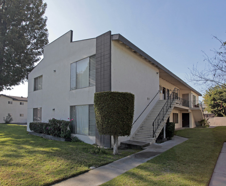 12611 Flower St in Garden Grove, CA - Building Photo