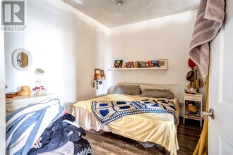 926 King St W in Toronto, ON - Building Photo - Building Photo