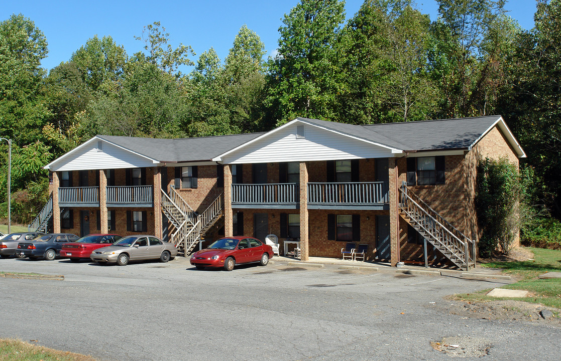 862 Foxwood Pl in Winston-Salem, NC - Foto de edificio