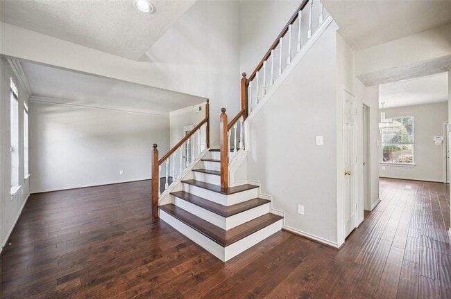 2000 Antwerp Ave in Plano, TX - Building Photo - Building Photo