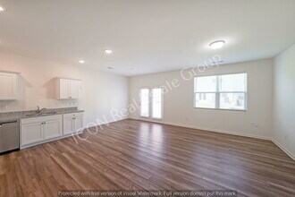 428 Union Station St in Cartersville, GA - Foto de edificio - Building Photo