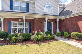 1098 Fountain Lakes Ct in Lawrenceville, GA - Building Photo - Building Photo