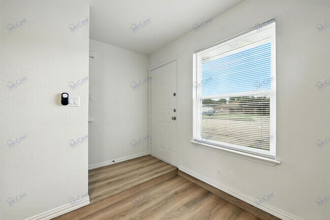 730 Bluebonnet Dr in Keller, TX - Building Photo - Building Photo