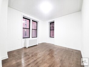 WEST 58 STREET in New York, NY - Building Photo - Building Photo