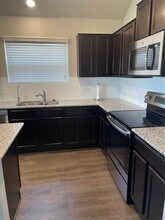 278 Xanadu Dr in Jarrell, TX - Foto de edificio - Building Photo