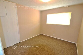 3910 W Loma Ln in Phoenix, AZ - Building Photo - Building Photo