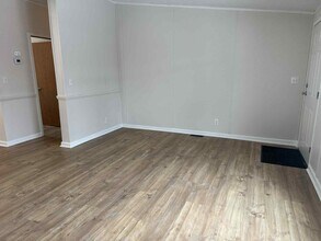 2020 Marmoor Dr in Shelby Township, MI - Building Photo - Building Photo