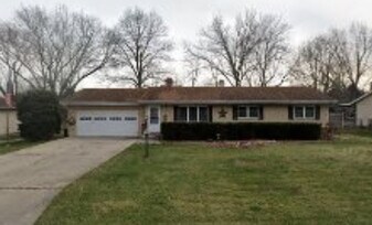 2532 N Bootmaker Dr in Beloit, WI - Building Photo