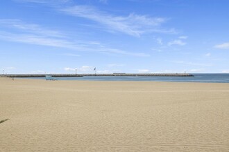 4715 Ocean Front Walk, Unit Ocean Front Walk in Marina Del Rey, CA - Foto de edificio - Building Photo