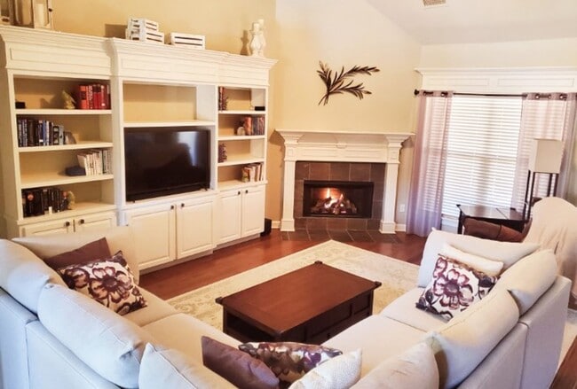 263 Lake Valley Dr in Maumelle, AR - Building Photo - Building Photo